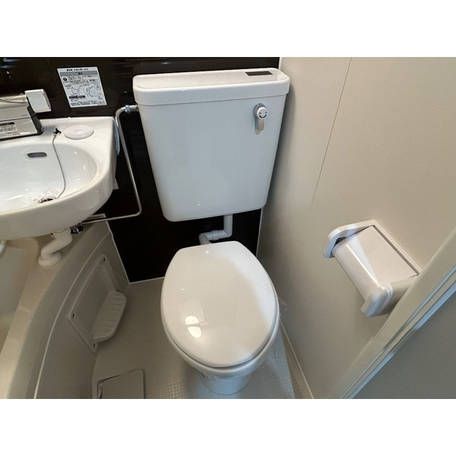 トワイ・ライト・ビルのトイレ|ゆったりとした空間のトイレです