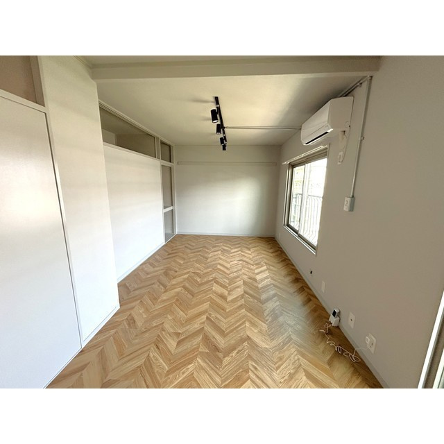 東大宮ハウス2号棟の居間・リビング|居間です