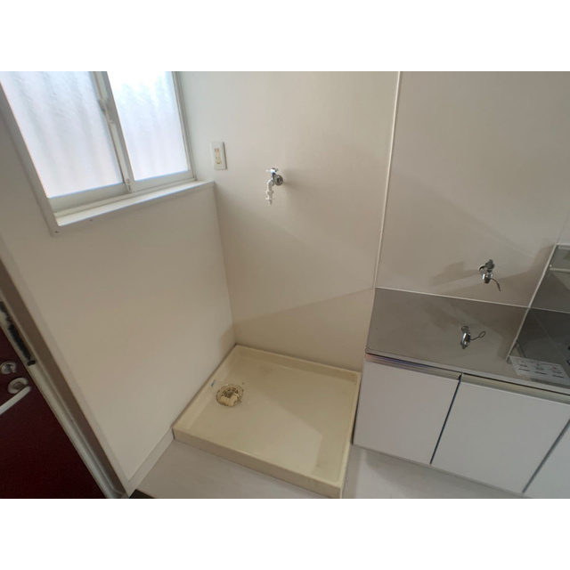 アイリットハイツ第2の内装|明るい室内です