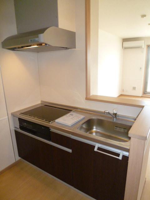 グランドソレーユのキッチン|コンパクトなキッチンで掃除もラクラク