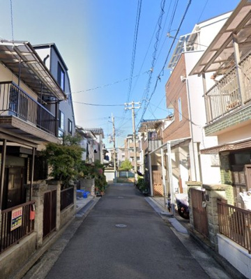 【前面道路含む現地写真】 | 西宮市　小松町1丁目　中古戸建