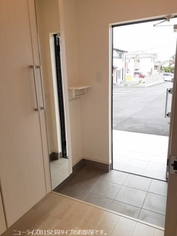 ＧＲＯＶＥ　ＳＴＡＧＥ　Ｂ棟の玄関|玄関です