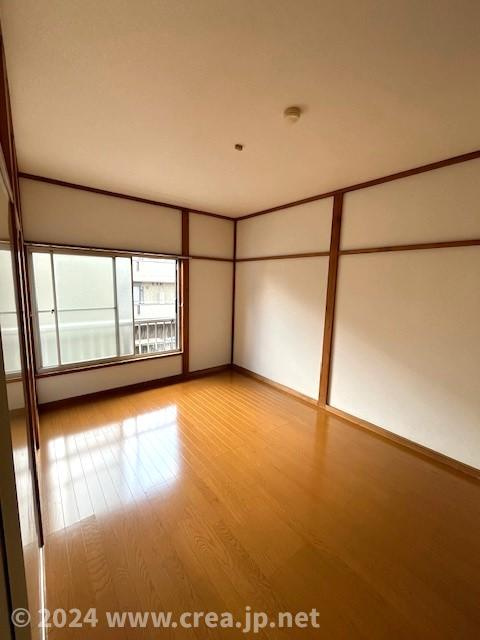 西ハイツの洋室|広々とした洋室です