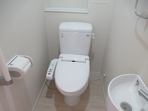 ヒューマインド博多アーバニスタのトイレ|温水洗浄便座