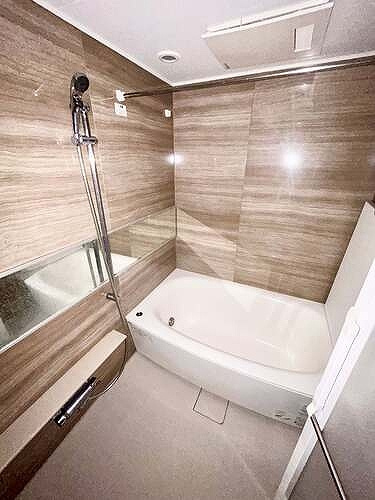 ライオンズ川口幸町グランフォートの浴室|バス