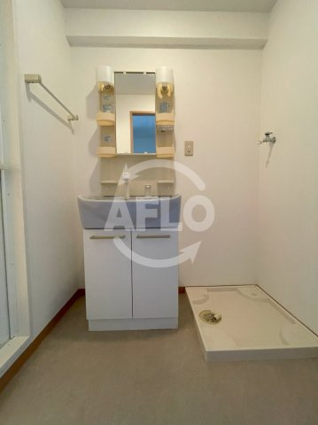 ヴィラージュ田辺の洗面所|ヴィラージュ田辺　洗面所