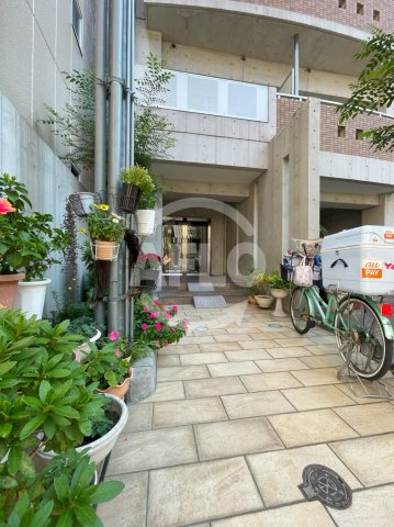 ヴィラージュ田辺のエントランス|ヴィラージュ田辺　エントランス