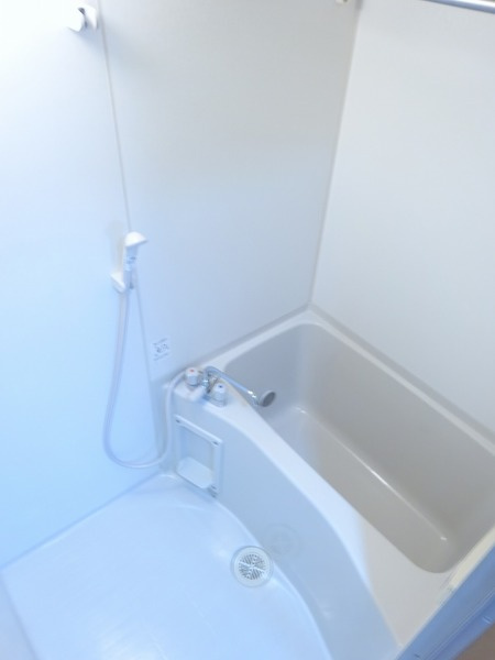 アルファコート西川口Ⅳの浴室|きれいなお風呂です