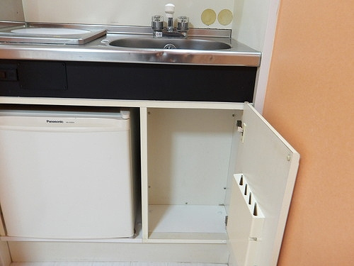 ライオンズマンション川口第１０の収納|キッチン下収納　２０２５年４月撮影