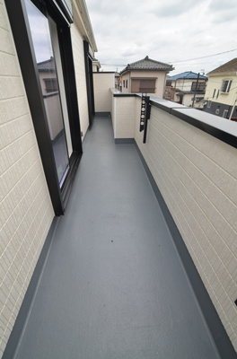 【バルコニー】 | 綾瀬市深谷中4丁目 新築戸建て 全2棟【仲介手数料無料】
