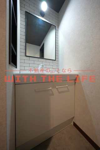 川崎第64ビル【キャッシュバック対象】の独立洗面台|独立洗面化粧台が付いています