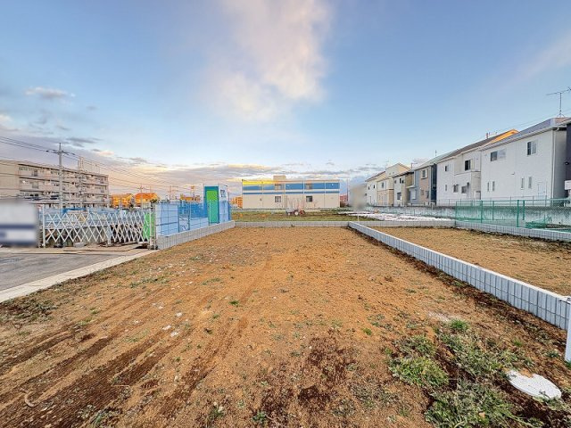 【外観】 | 朝霞市膝折町3丁目　新築一戸建住宅　全8棟　(志木本店) | 現地（2026年1月）撮影／現在建築中の現地写真です。