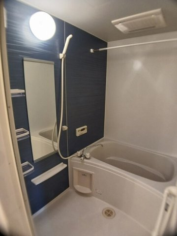 メゾン　オリンピアの浴室