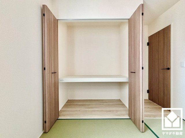 八幡市男山吉井　第１期１号棟の収納