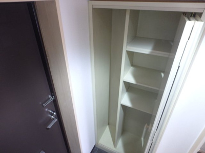 【収納】 | ジョイフル西宮北口Ⅰ | 玄関収納
