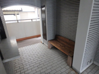 【エントランス】 | ジョイフル西宮北口Ⅰ | エントランスです