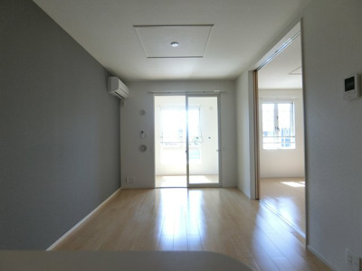 【居間・リビング】 | キングビートル | イメージ204号室の写真