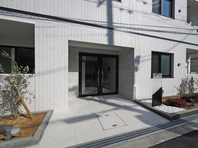 エス.フィールド奏のエントランス