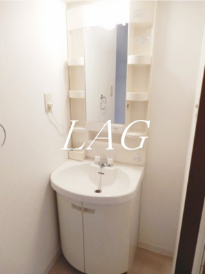 【洗面所】 | グレイスコート | 洗面台です。