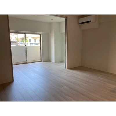 【居間・リビング】 | MQuarto新座 | こちらの居間で趣味の時間をお楽しみください