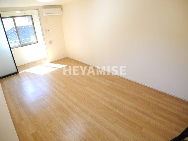 エアリー矢上の居間・リビング|※同物件反転タイプの写真でございます※現況を優先します※