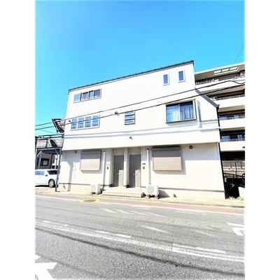 【外観】 | メープル春日 | おしゃれな外観です