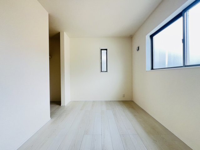 碧南市志貴町三丁目113番1『仲介手数料無料』新築一戸建て・建売の洋室