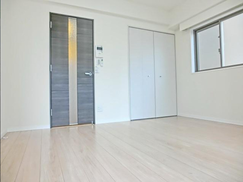 ライジングプレイス錦糸町三番館の居間・リビング