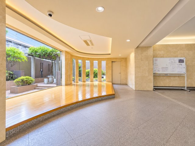 カテリーナ東京ベイコスタヴィアーレ
