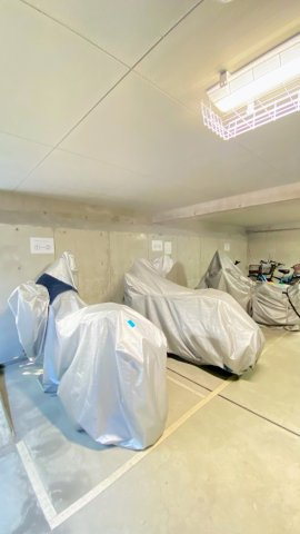 甲陽園ガーデンハウスの駐車場