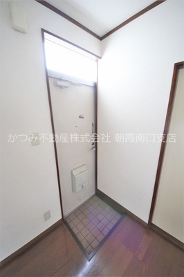 【玄関】 | アヴェイラ朝霞 | 他号室参考写真