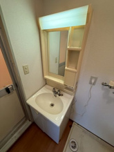 【独立洗面台】