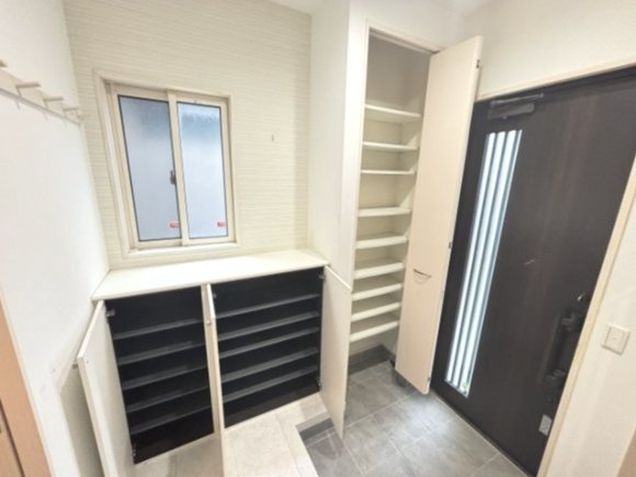 大容量の玄関収納★