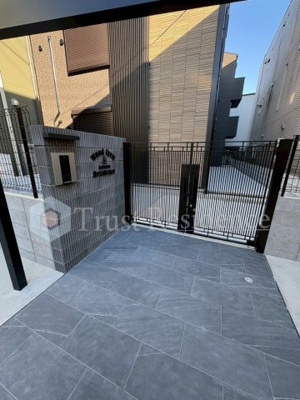 【駐車場】 | ウッドクレスト荒川レジデンス