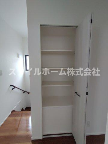 豊川市蔵子六丁目貸家の収納