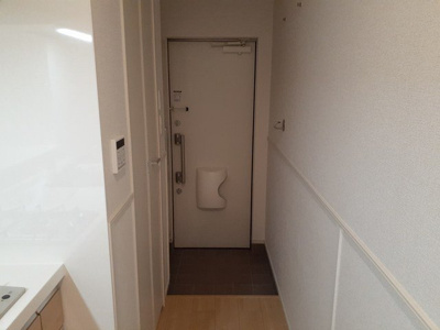 【玄関】 | グリシーヌ・ユーヤ三ツ沢Ａ