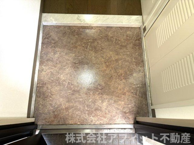 【エントランス】 | ヒューマンズ沖野上