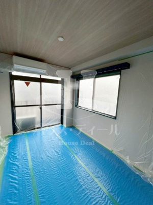 【居間・リビング】 | 熊野前8ビル | こちらのリビングで趣味の時間をお楽しみください