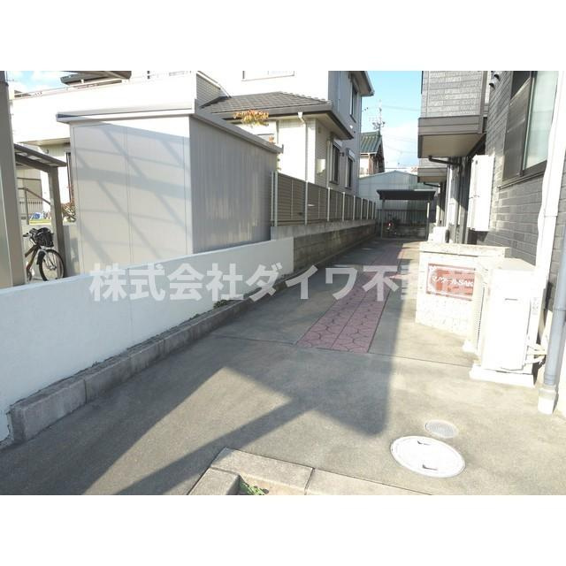 マノウールSAKAEのエントランス