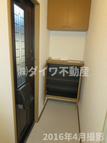 マノウールSAKAEの玄関