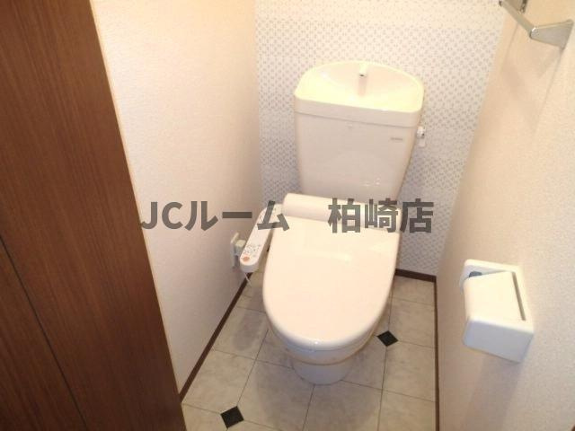 柏崎市田中のアパートのトイレ