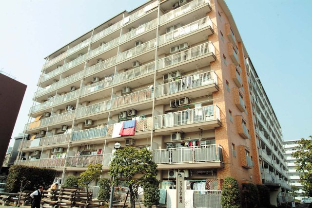 エメラルドマンション鶴見緑地の画像