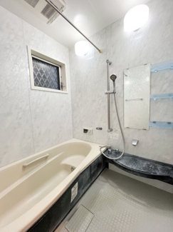 【浴室】 | 城陽市寺田築留　中古戸建