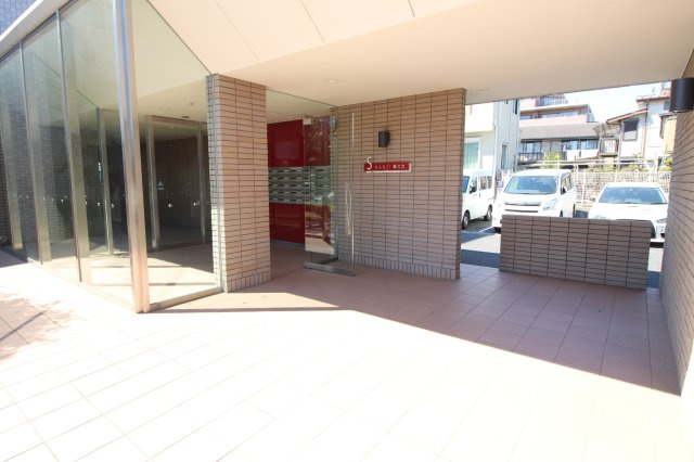 シャンティ等々力のエントランス