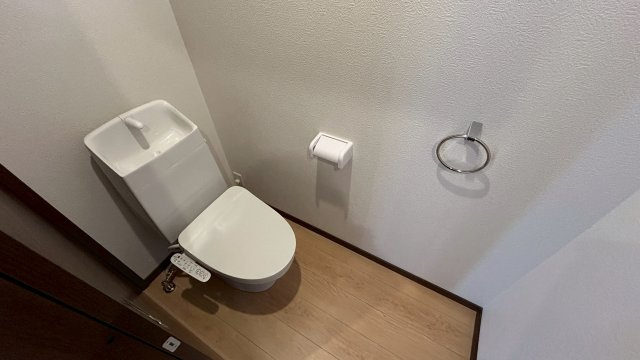 広川町一篠中古住宅のトイレ