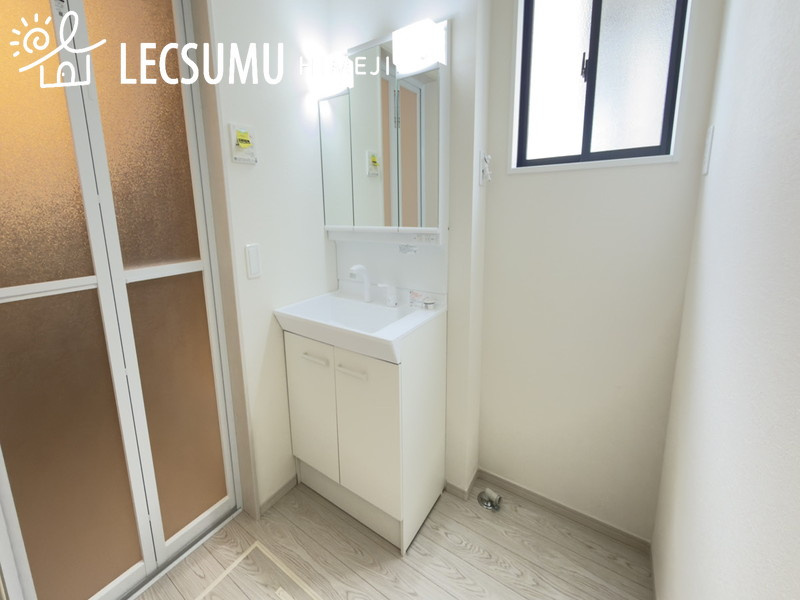 姫路市八代1期/新築戸建の独立洗面台