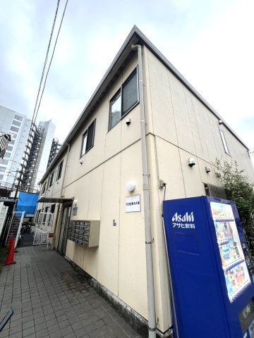 TCRE新大久保の外観