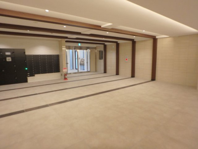 【ロビー】 | Ｂｒｉｓ西宮 | 落ち着いたロビーです