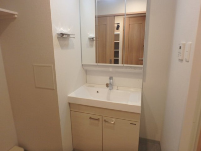 【洗面所】 | Ｂｒｉｓ西宮 | 広い洗面スペース