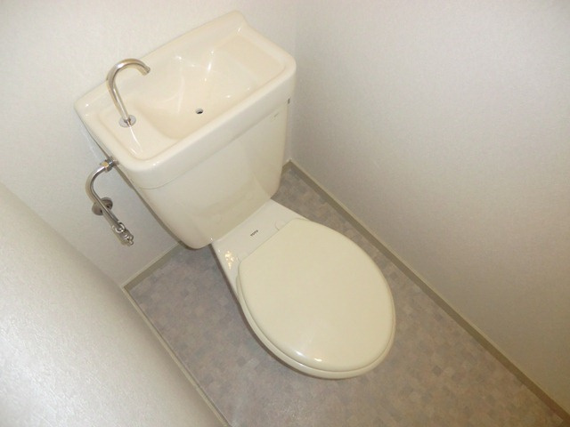 ノルデンハイム新北野のトイレ